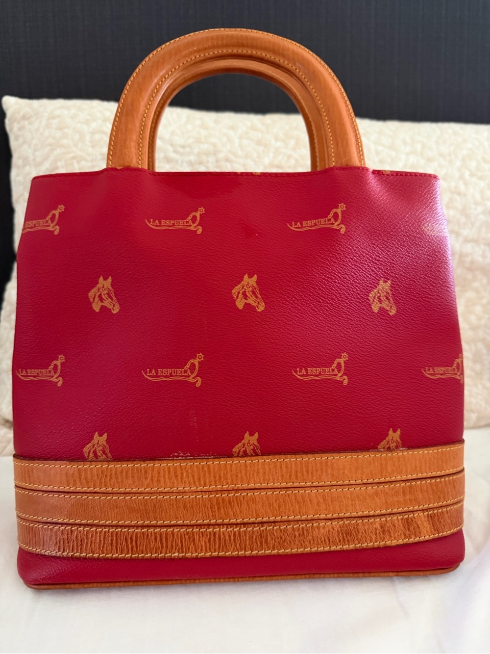 La Espuela Red & Tan Leather Top-Handle Bag